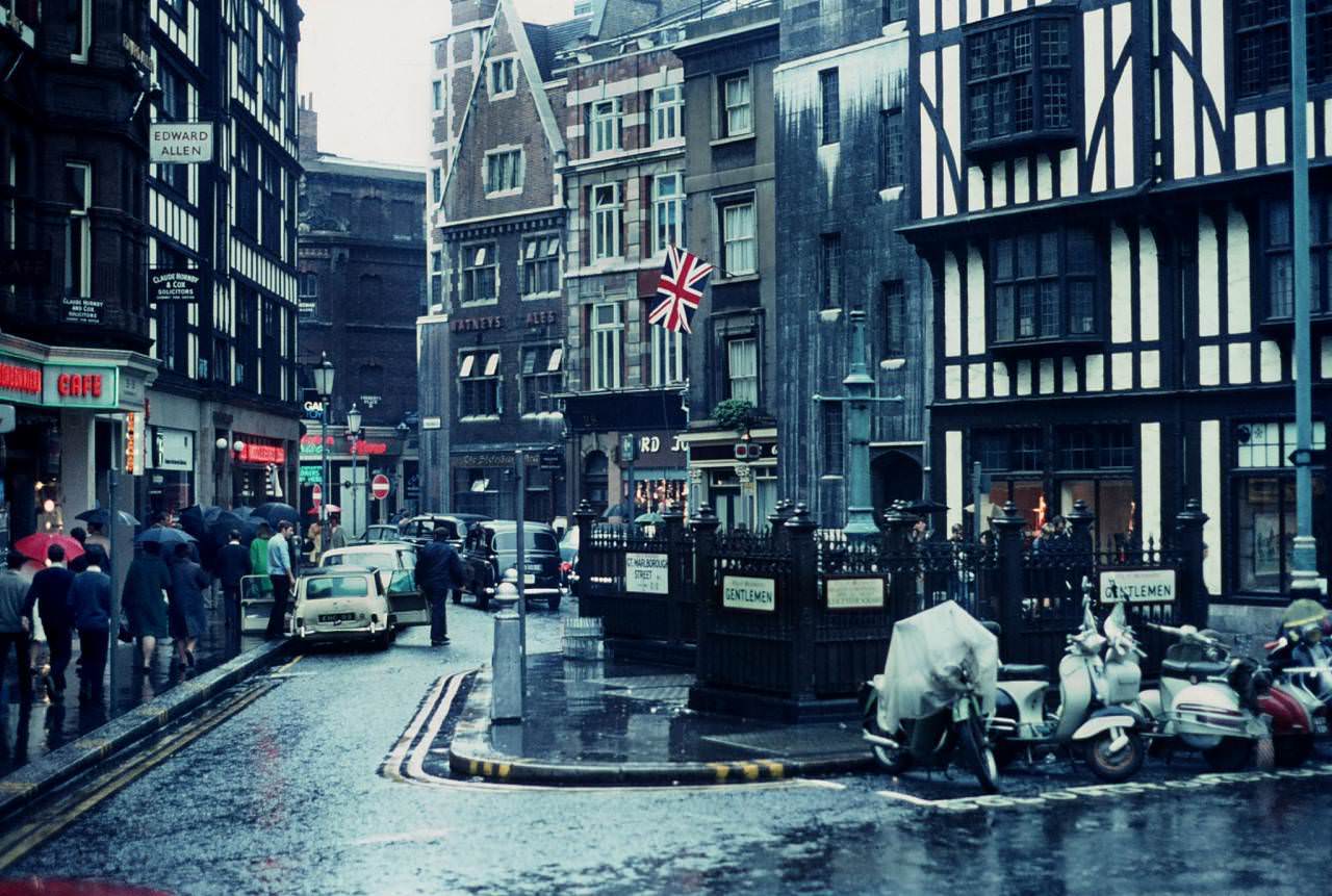 Great Marlborough Street 1968