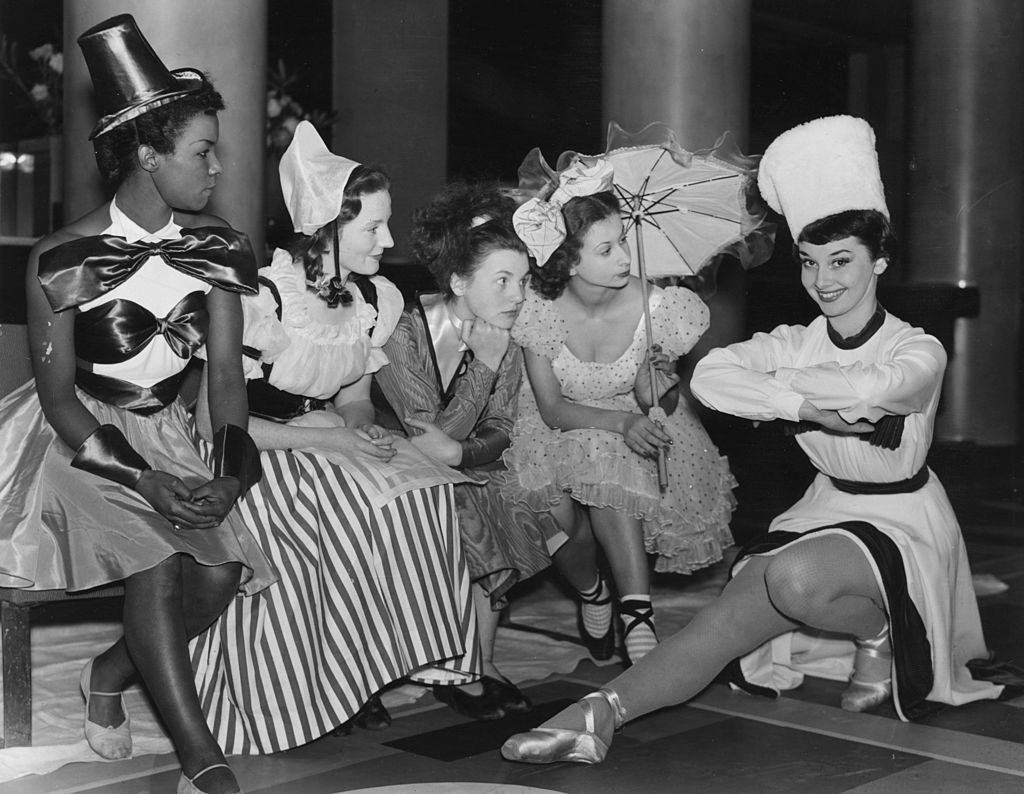 Audrey Hepburn with Cherry Adele, Jean Baylis, Gillian Moran, and Sylvia Russell, at the Cambridge Theatre.