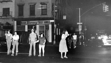 New York City Blackout Of 1977: Causes, Facts, And Photos Show The Blackout From The Streets And Aftermath