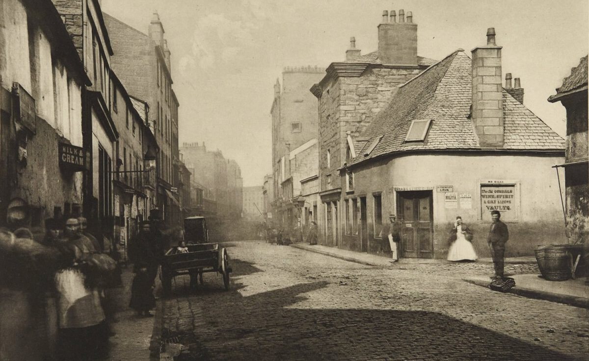 Old Glasgow: Rare Historic Photos Of Streets And Life Of Glasgow’s Slums From 1860s