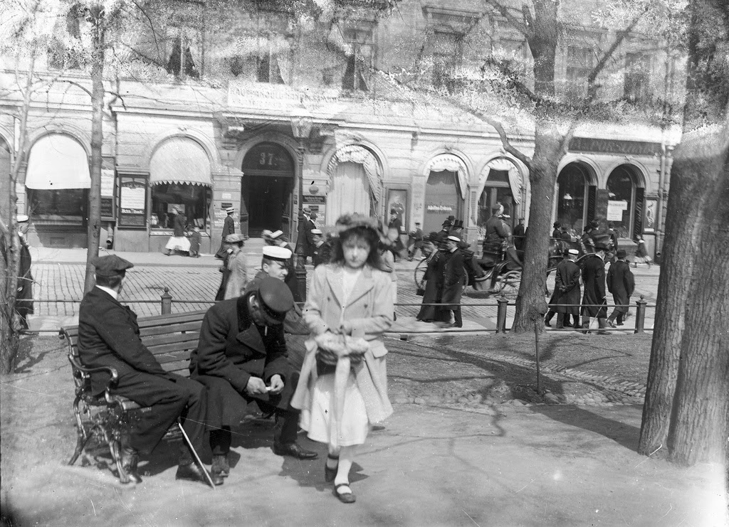 Girl selling lottery tickets, Esplanadi Park, Helsinki