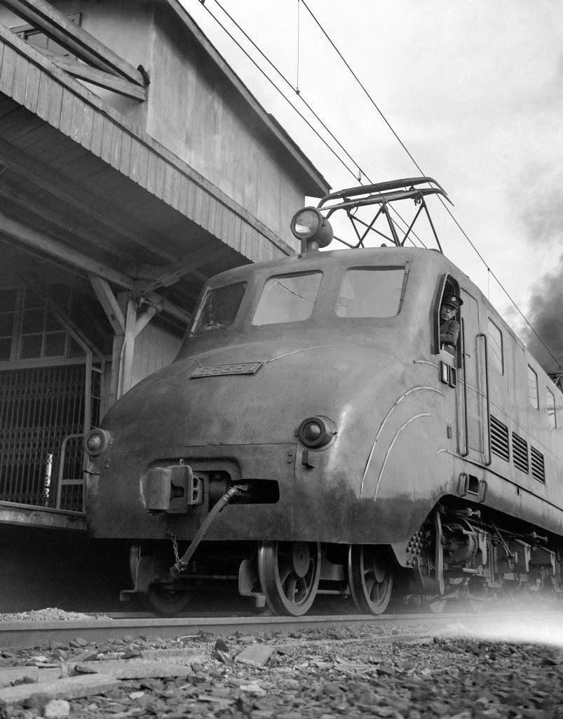 Close up of the express engine Tsubame in Tokyo station on April 19, 1950.