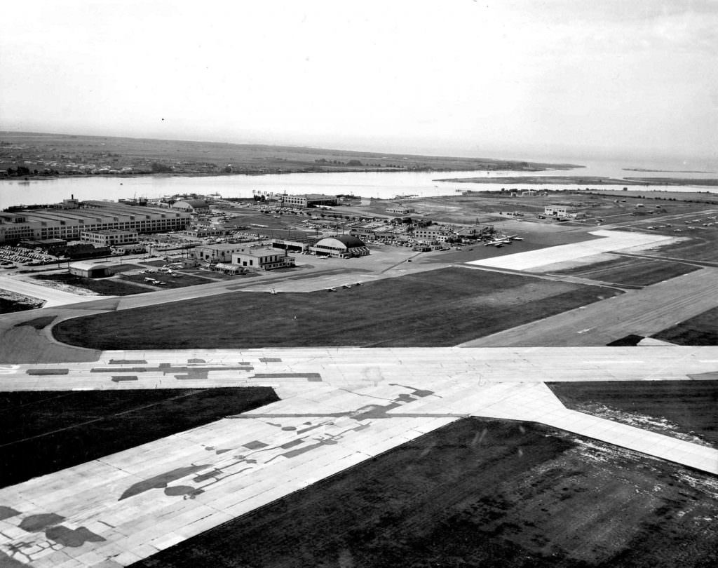 Vancouver International Airport, 1957