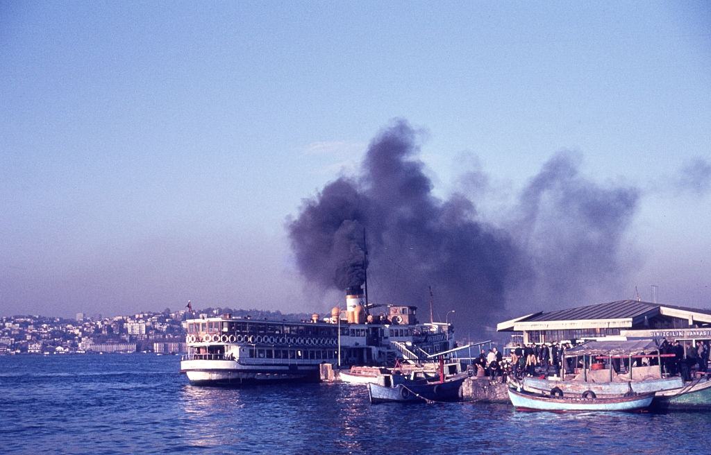 Street scene, Istanbul, 1977.