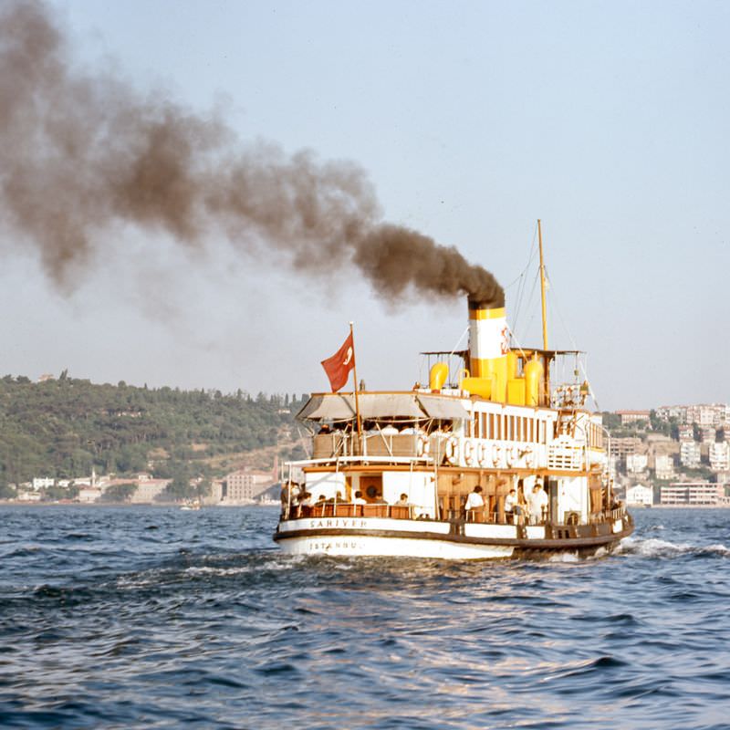 Istanbul ferry, 1970s