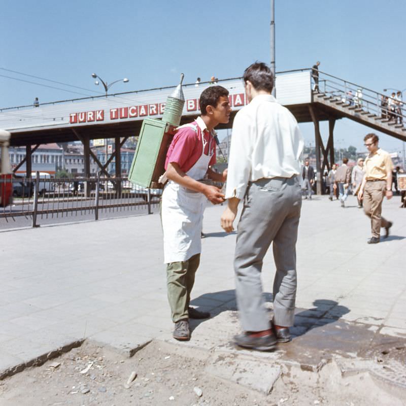 Sherbet seller at Eminönü, Istanbul, 1970s