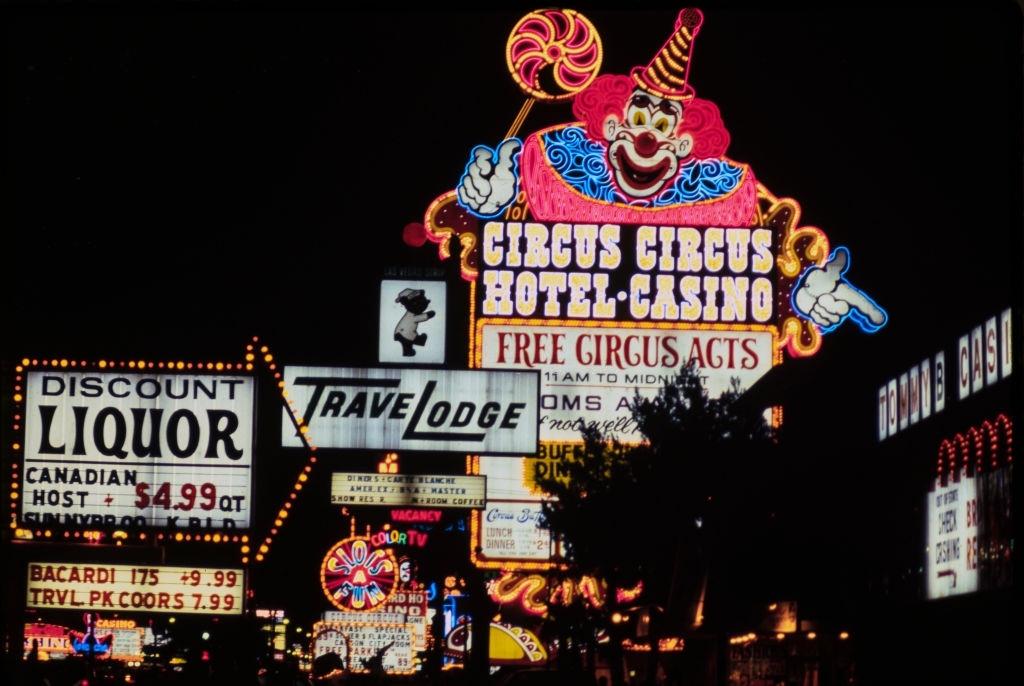 Las Vegas Boulevard at Night, 1979