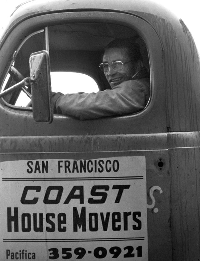 Ellis Street, between Scott and Divisidero, Western Addition, San Francisco, 1977