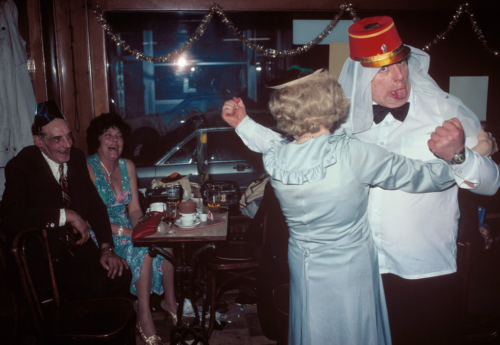 New Year's eve in a café, Brussels, 1981
