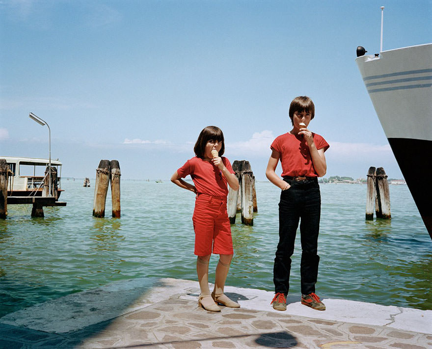 Dazzling Vintage Photos Show Life In 1980s Italy