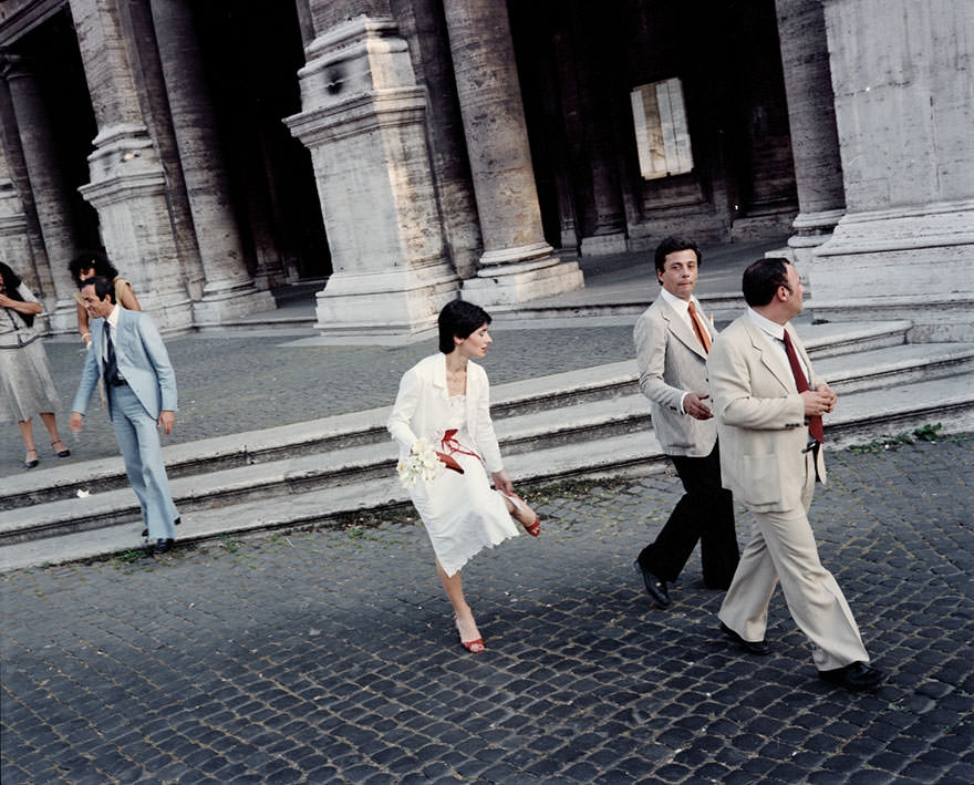 Dazzling Vintage Photos Show Life In 1980s Italy