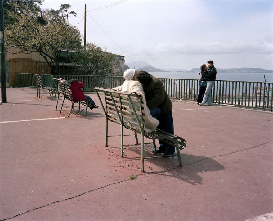 Dazzling Vintage Photos Show Life In 1980s Italy