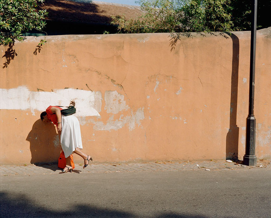 Dazzling Vintage Photos Show Life In 1980s Italy