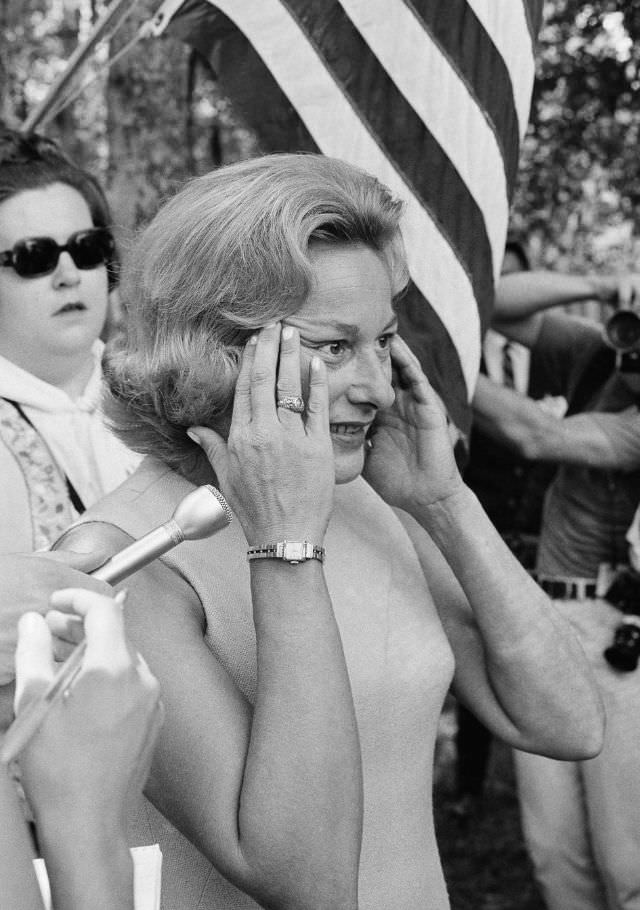 Joan Aldrin talks with reporters at her home on July 17, 1969, the day after the mission’s successful launch.