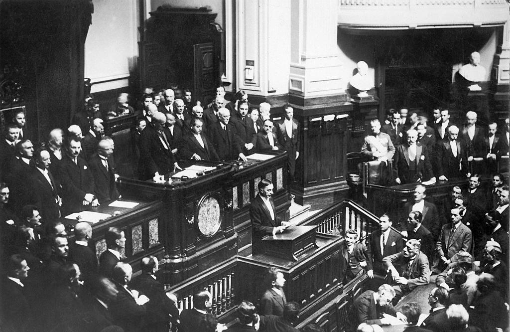 Solemn session at the Romanian National Assembly in Bucharest in 1929.