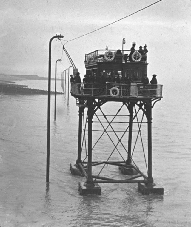 Daddy Long-Legs Railway Of Brighton: A Weird But Interesting Seaside Electric Train Invented In 1896