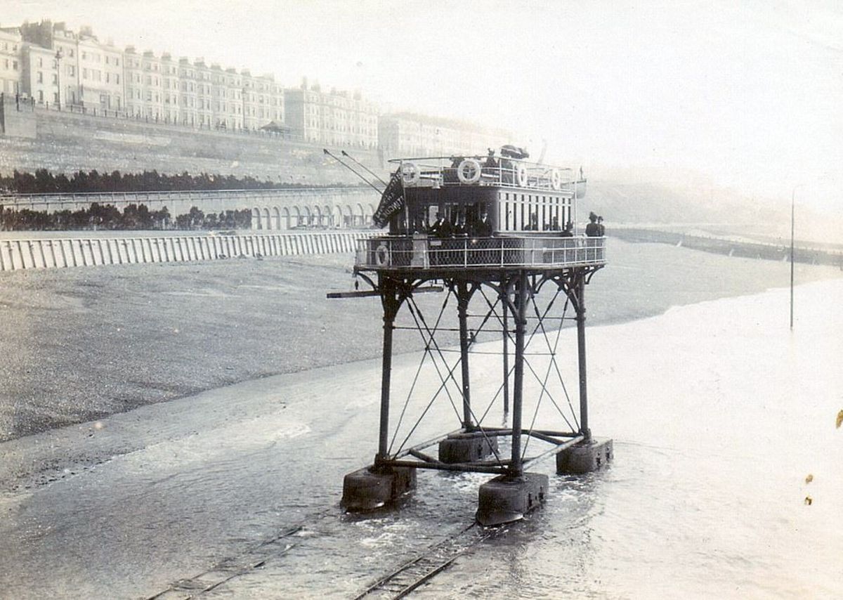 Daddy Long-Legs Railway Of Brighton: A Weird But Interesting Seaside Electric Train Invented In 1896