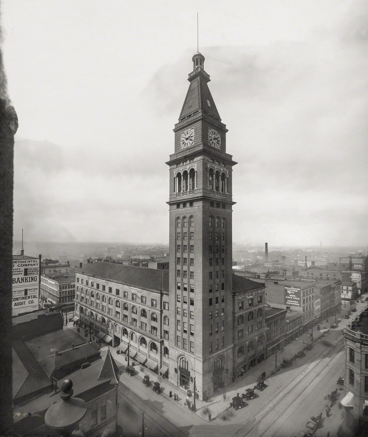 Daniels & Fisher Stores Co, Denver, 1910