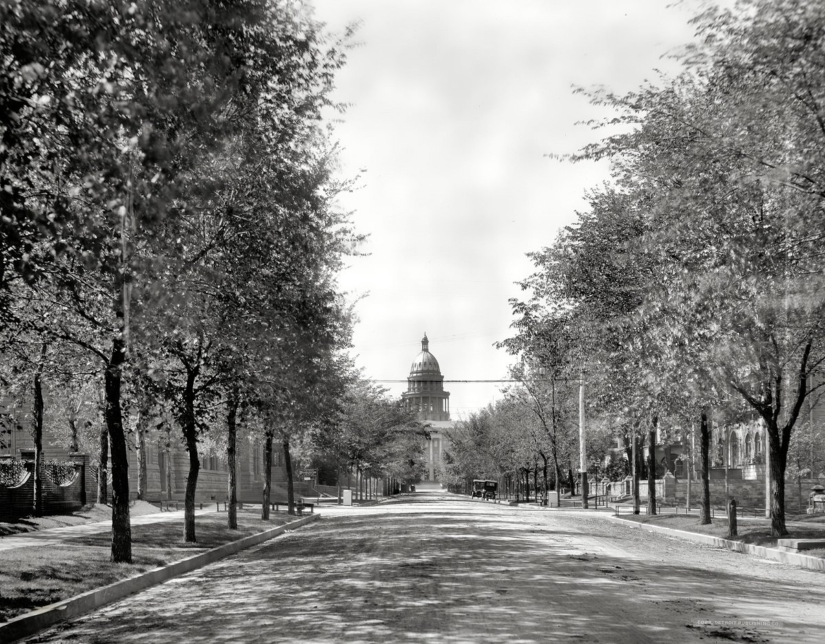 Sherman Avenue and Colorado statehouse, Denver, 1908