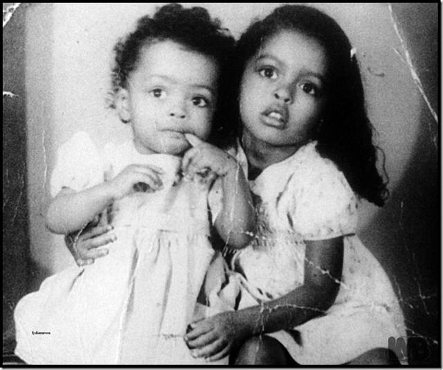 A one year old Diana Ross with her older sister Barbara Jean “Bobbi”
