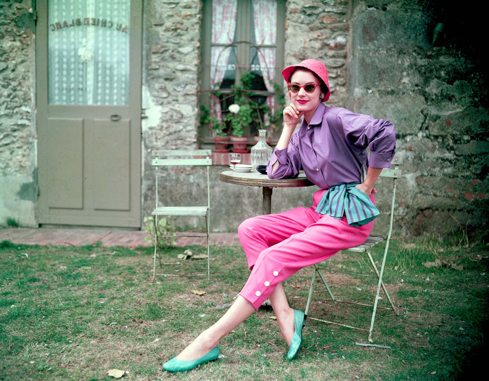 Spectacular Fashion Photography By Genevieve Naylor From The 1950s