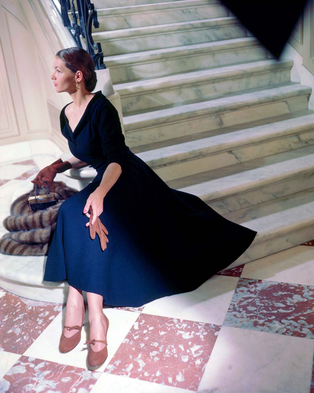 Spectacular Fashion Photography By Genevieve Naylor From The 1950s