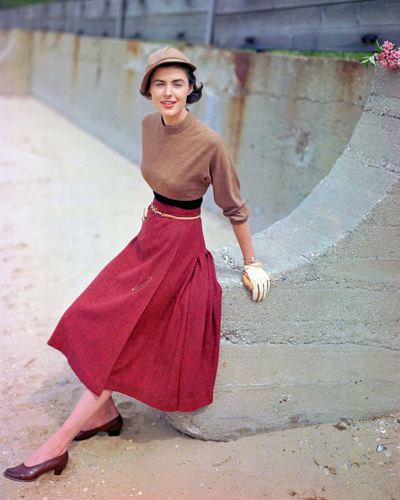 Spectacular Fashion Photography By Genevieve Naylor From The 1950s