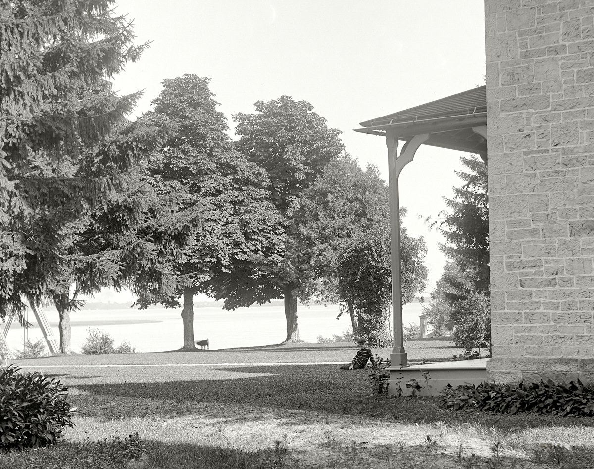 Rio Vista, Grosse Ile, Michigan, circa 1900