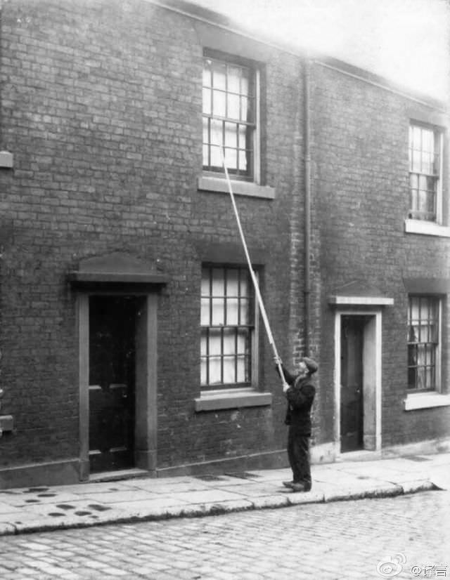 Before The Alarm Clocks, Knocker-Ups Were Hired To Wake People Up In Industrial Britain