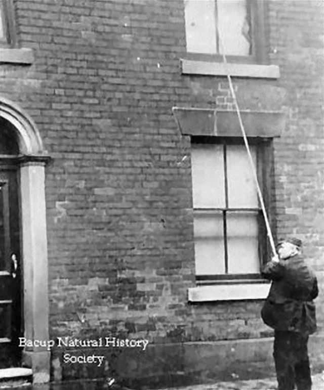 Before The Alarm Clocks, Knocker-Ups Were Hired To Wake People Up In Industrial Britain