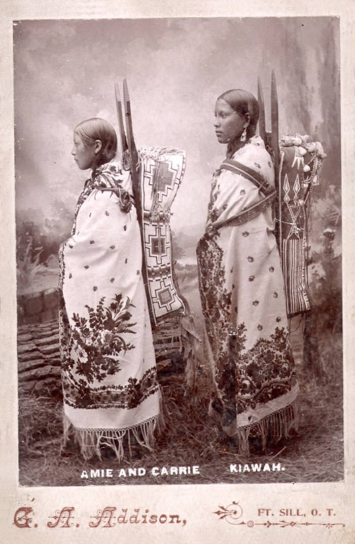 Amie And Carrie, Kiawah, 1895