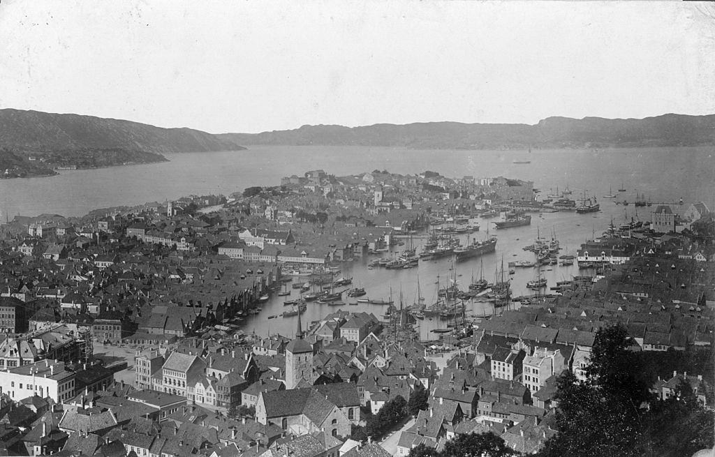 A view of Bergen, 1955