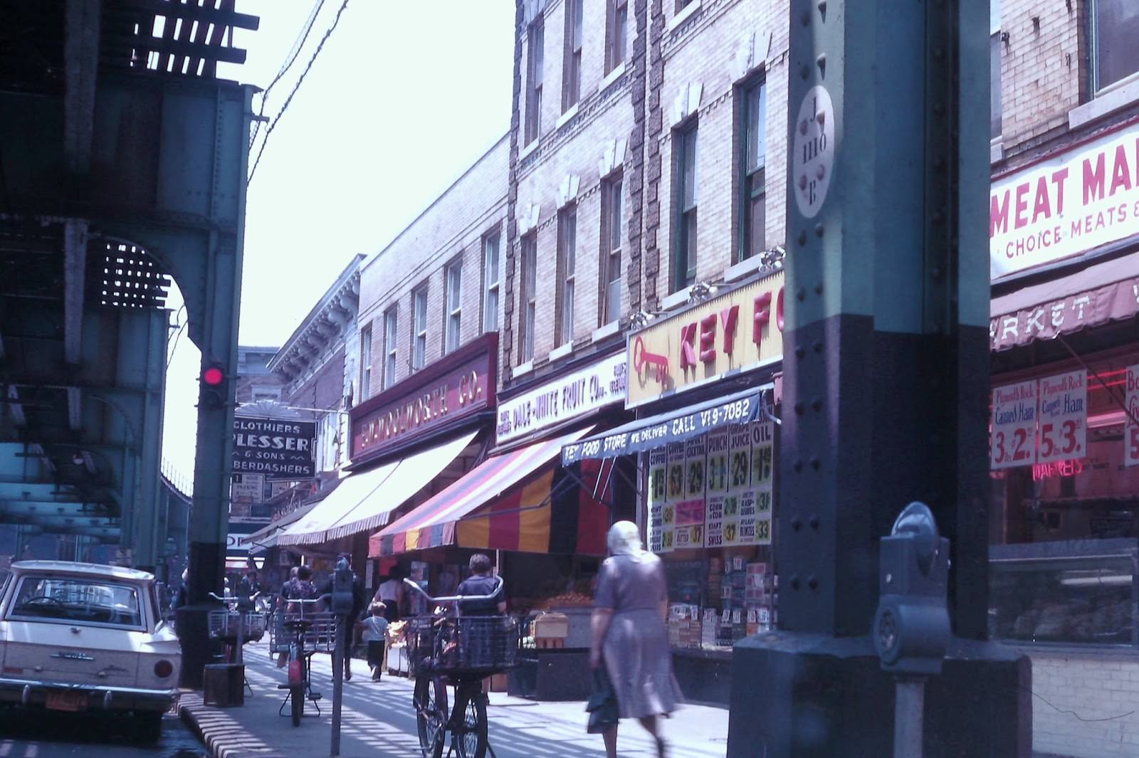 Jamaica Avenue toward 91st Street, Woodhhaven, Queens 1963.