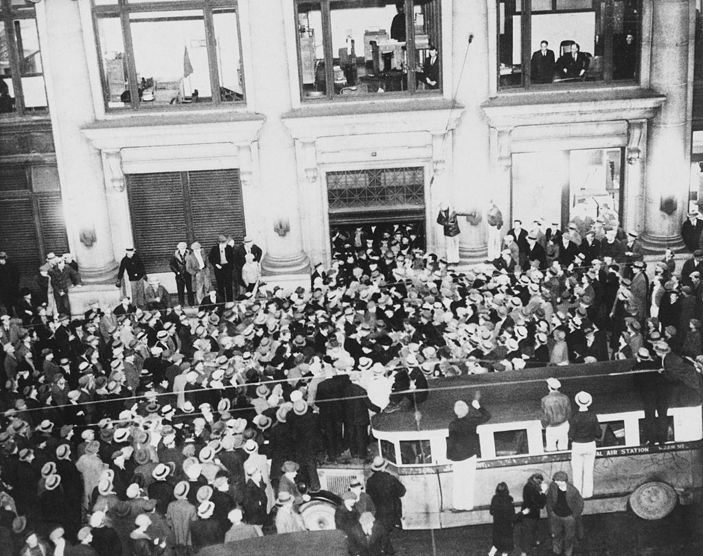 Unemployed Crowd protesting in Front Of the King County Courthouse at Seattle, 1933.