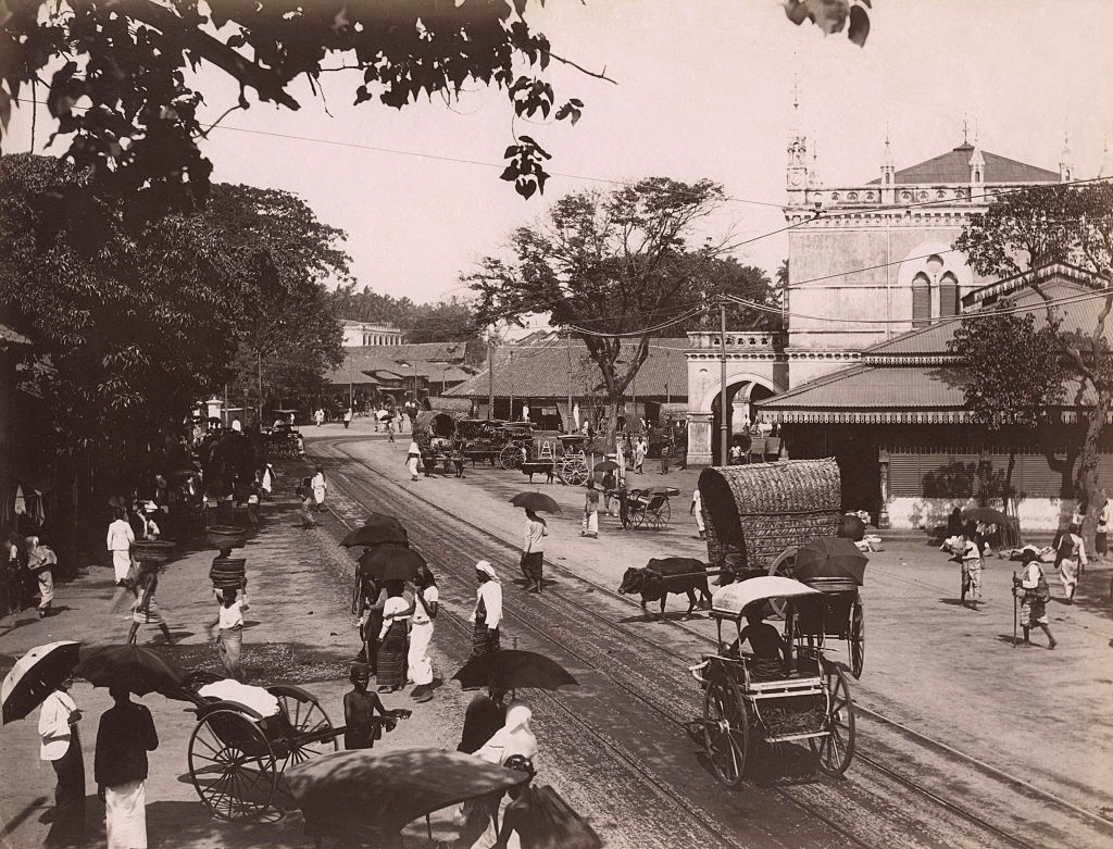 The Pettah neighborhood in Colombo (Ceylon, today Sri Lanka), 1880.
