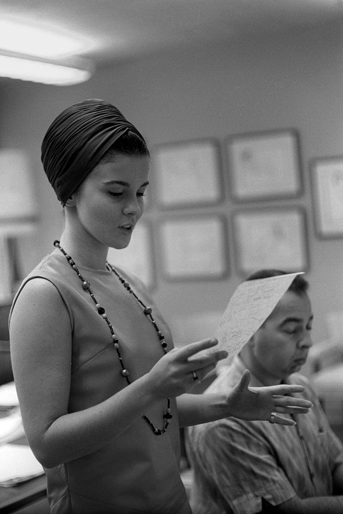 Ann-Margret rehearsing in studio with composer Hank Levine.