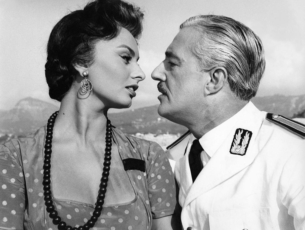 Sophia Loren and Vittorio de Sica on the set of "Pain, Amour, Ansi Soit il".