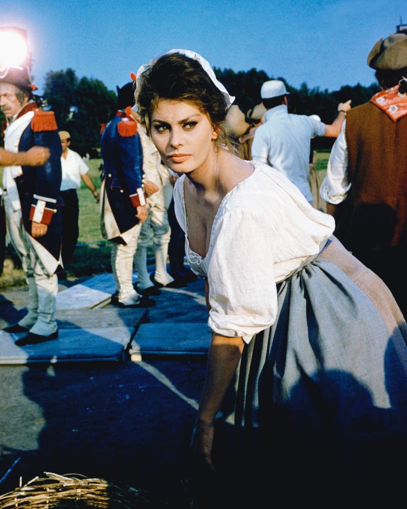 Sophia Loren e on the set of the film, 'The Pride and the Passion