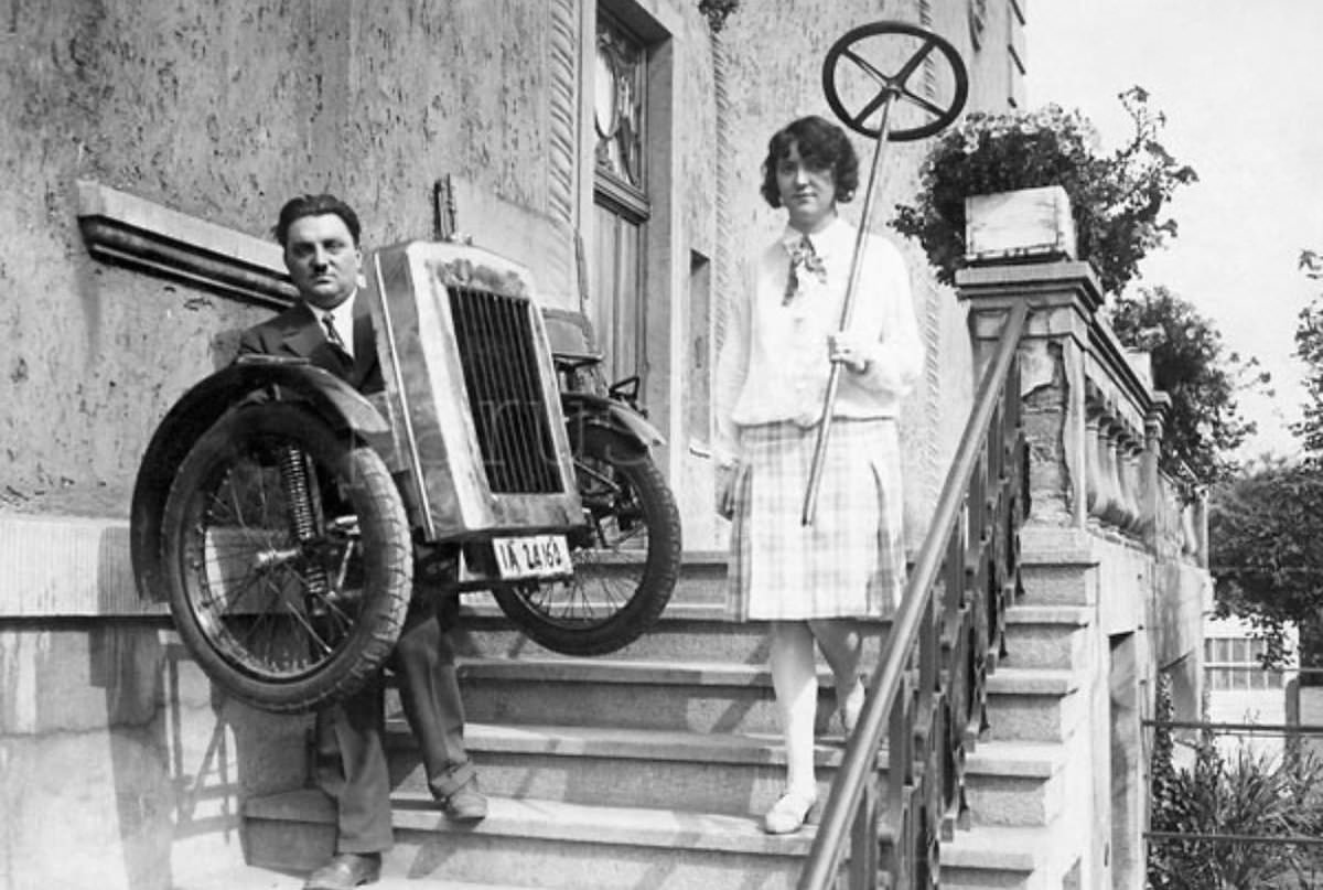 The World’s First Folding Car: Zaschka Folding Three-Wheeler Built In 1929