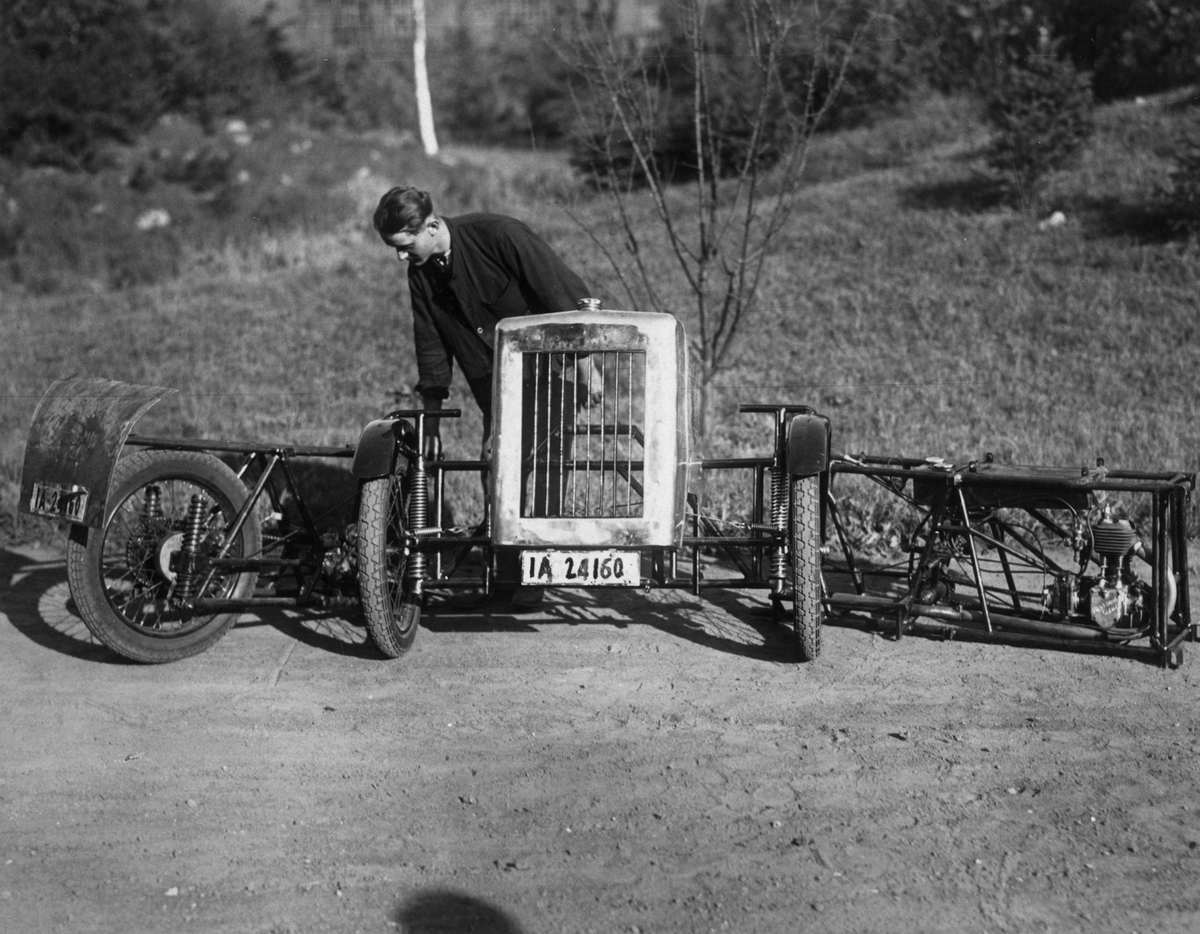 The World’s First Folding Car: Zaschka Folding Three-Wheeler Built In 1929