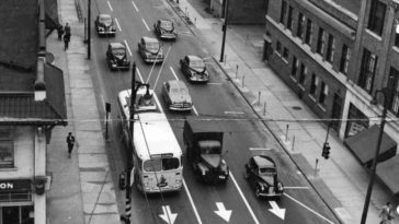 Fascinating Vintage Photos Show Life In 1950s Vancouver