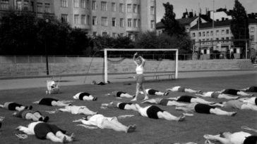 Fascinating Historical Photos Show Life In 1940s Stockholm