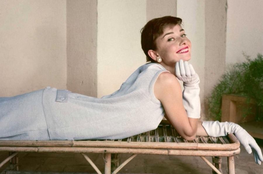 Fabulous Color Photos Of Audrey Hepburn From The 1950s
