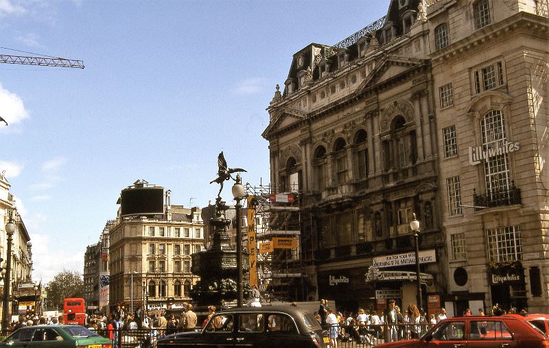 Piccadilly Circus, London, 1989