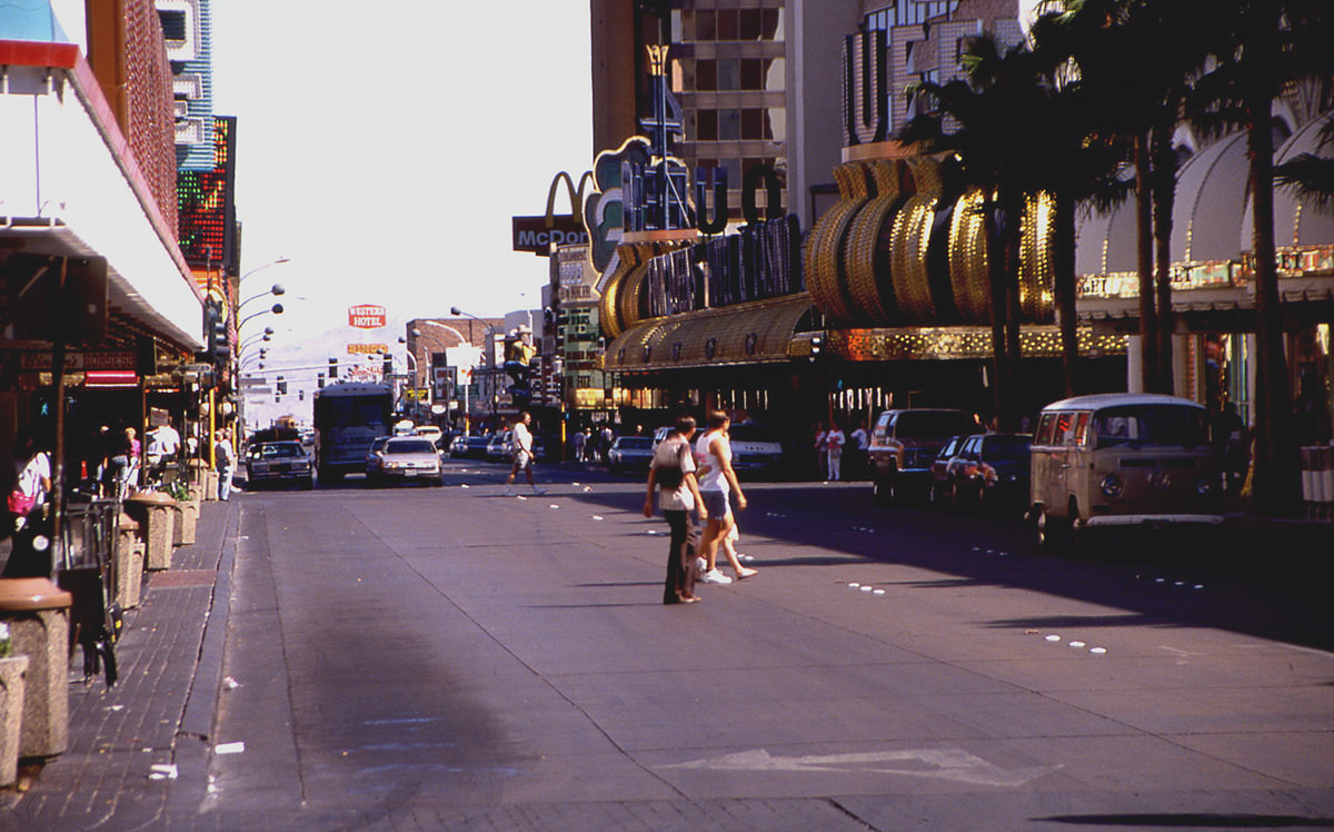 Downtown Las Vegas, 1990
