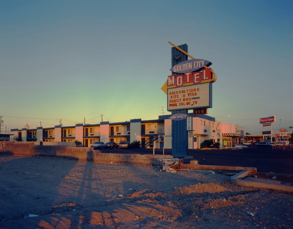 Black Jack Motel, 2809 Fremont