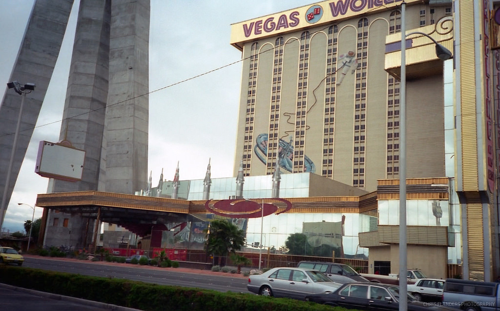 Vegas World closed. Stratosphere under construction. Las Vegas, 1995.