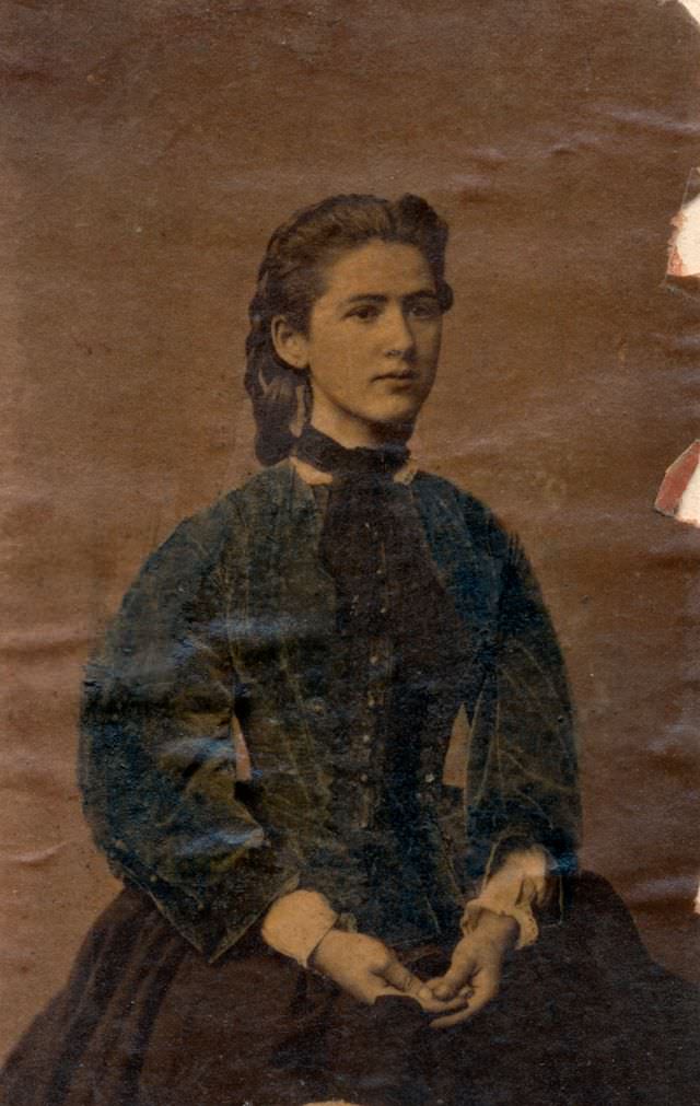 Gorgeous Braided Hairstyles From The Victorian Era