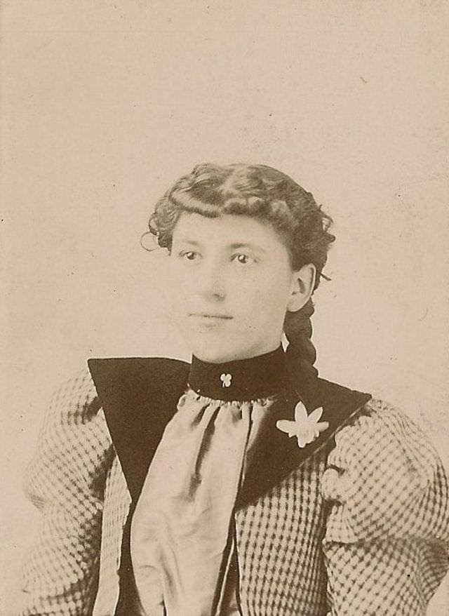 Gorgeous Braided Hairstyles From The Victorian Era