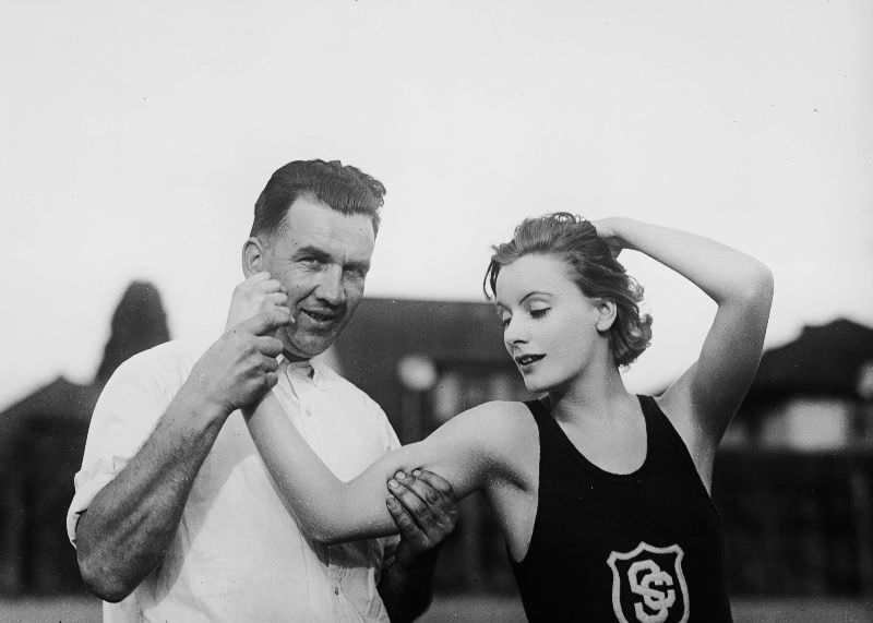 Garbo's biceps, 1926.